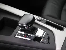 Audi A4 Avant 40 2.0 TDI quattro S-Line | Thumbnail 22 von 26