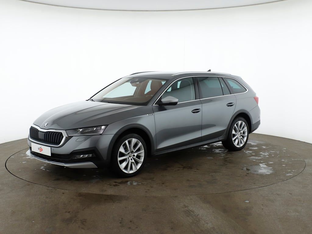 Skoda Octavia Combi 2.0 TDI 4x4 Scout | Bild 2 von 24