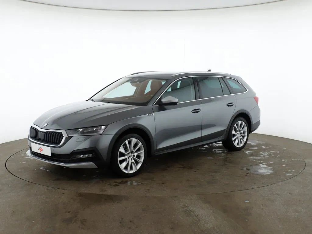 Skoda Octavia Combi 2.0 TDI 4x4 Scout | Bild 2 von 24