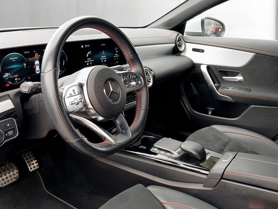 Mercedes-Benz CLA 250 e AMG Line | Bild 10 von 21