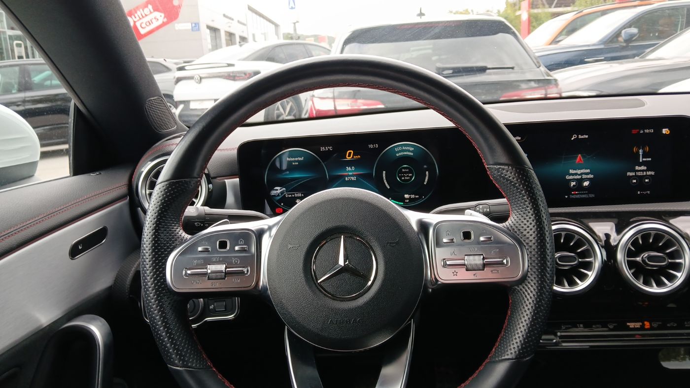 Mercedes-Benz CLA 250 e AMG Line | Bild 12 von 21