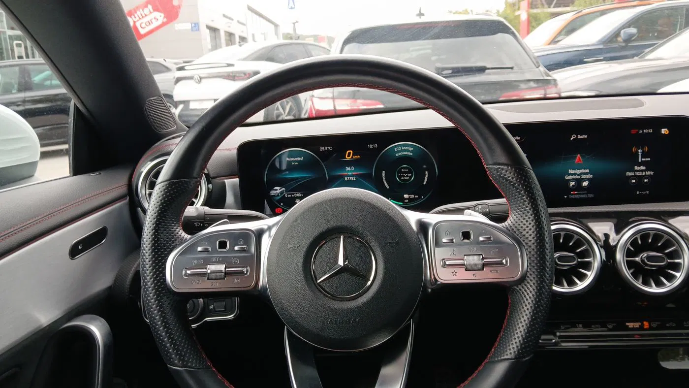Mercedes-Benz CLA 250 e AMG Line | Bild 12 von 21