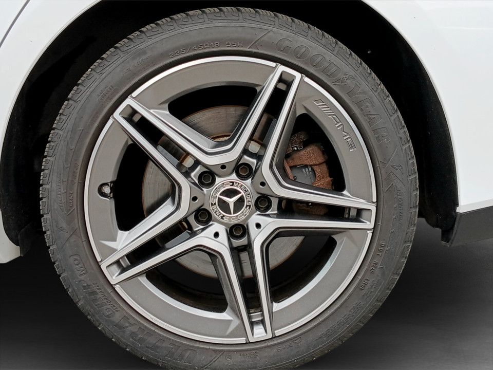 Mercedes-Benz CLA 250 e AMG Line | Bild 6 von 21