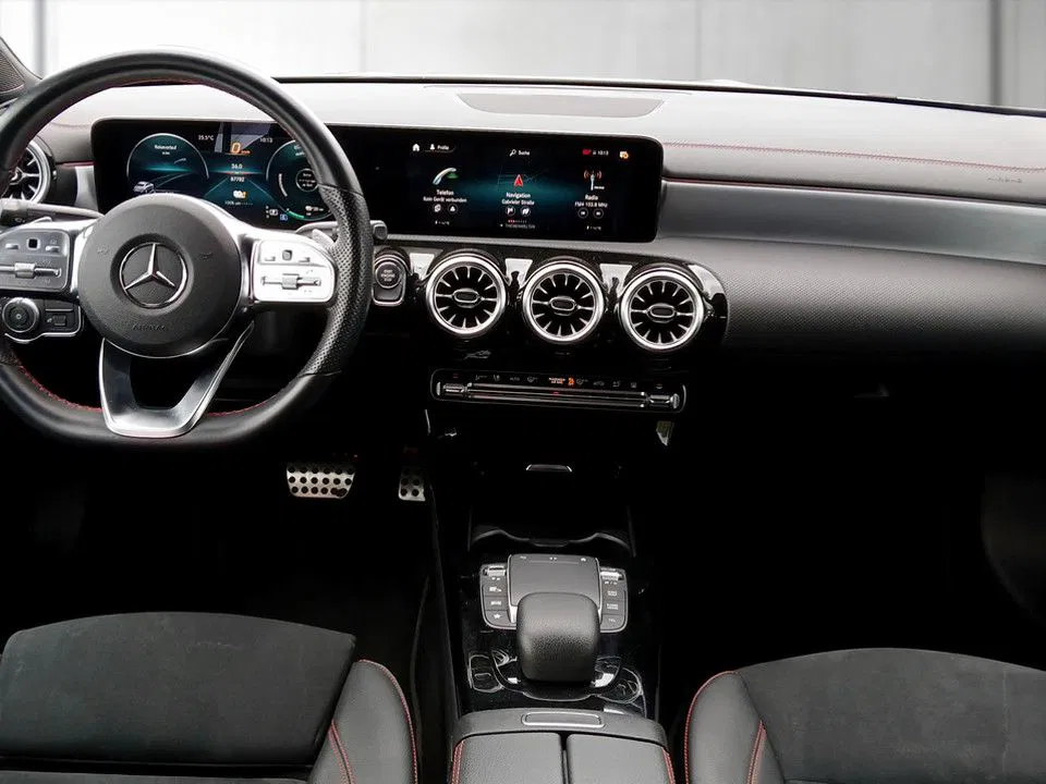 Mercedes-Benz CLA 250 e AMG Line | Bild 11 von 21