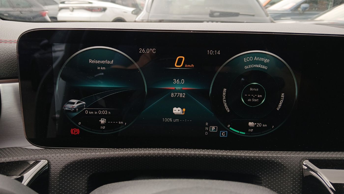 Mercedes-Benz CLA 250 e AMG Line | Bild 13 von 21