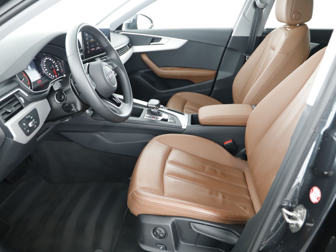 Audi A4 Avant 30 TDI | Bild 10 von 24