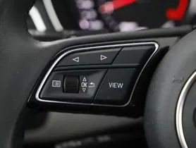 Audi A4 Avant 30 TDI | Thumbnail 14 von 24