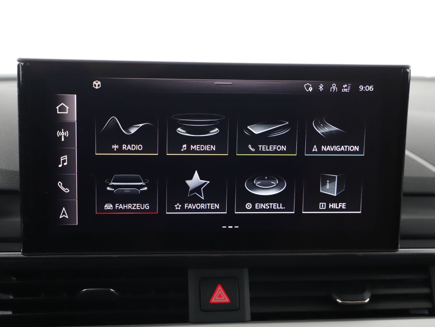 Audi A4 Avant 30 TDI | Bild 17 von 24