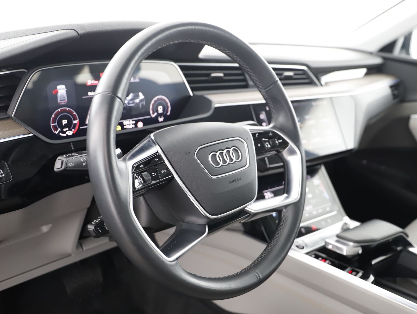 Audi e-tron SB 55 quattro | Bild 14 von 26