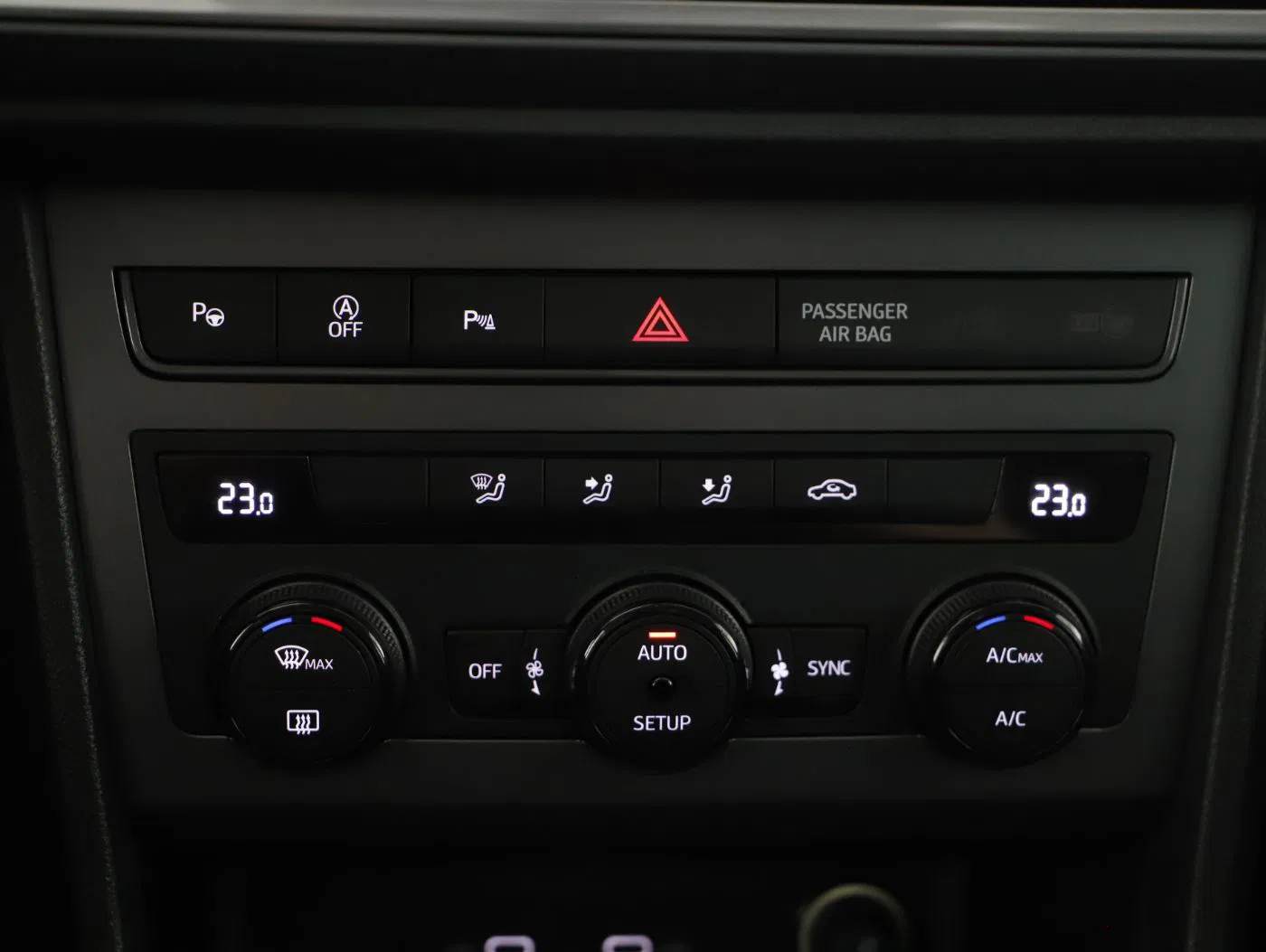 Cupra Ateca 1.5 TSI DSG | Bild 19 von 23