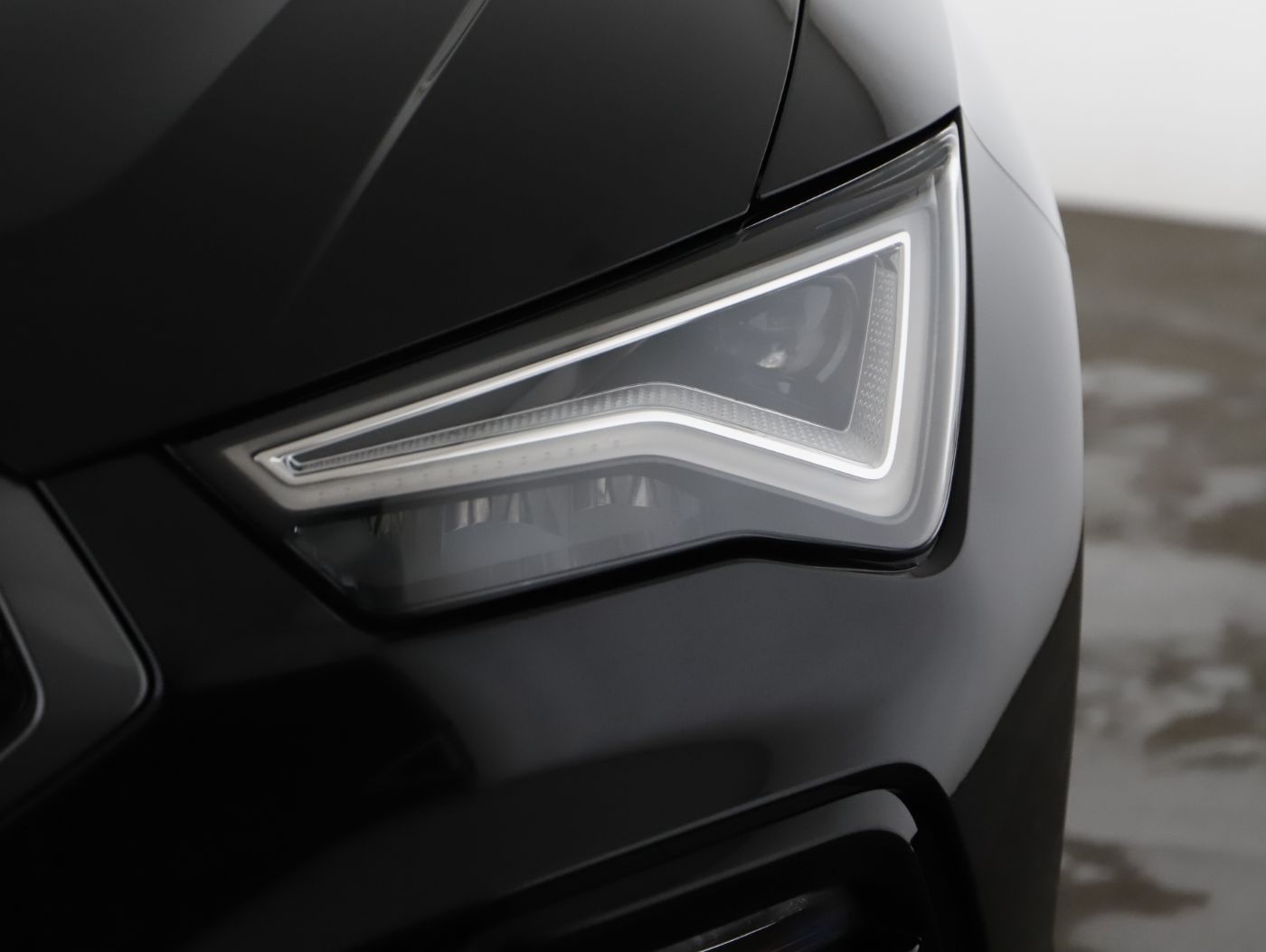Cupra Ateca 1.5 TSI DSG | Bild 23 von 23