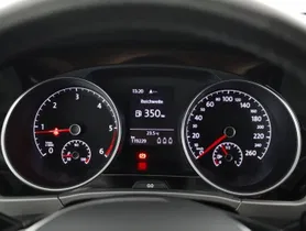 VW Touran 2.0 TDI | Thumbnail 12 von 23