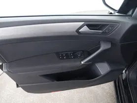 VW Touran 2.0 TDI | Thumbnail 20 von 23