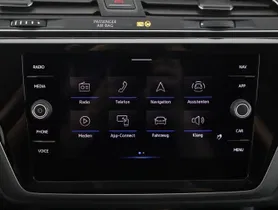 VW Touran 2.0 TDI | Thumbnail 17 von 23