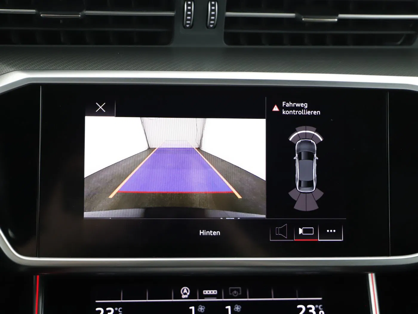 Audi A6 40 TDI | Bild 19 von 25