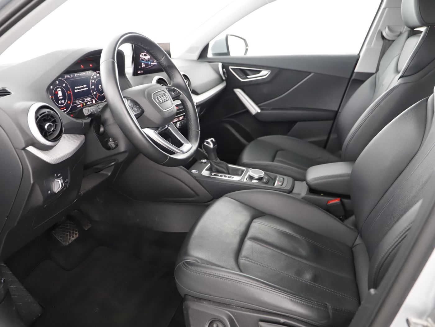 Audi Q2 quattro 35 TDI Aut. | Bild 10 von 26