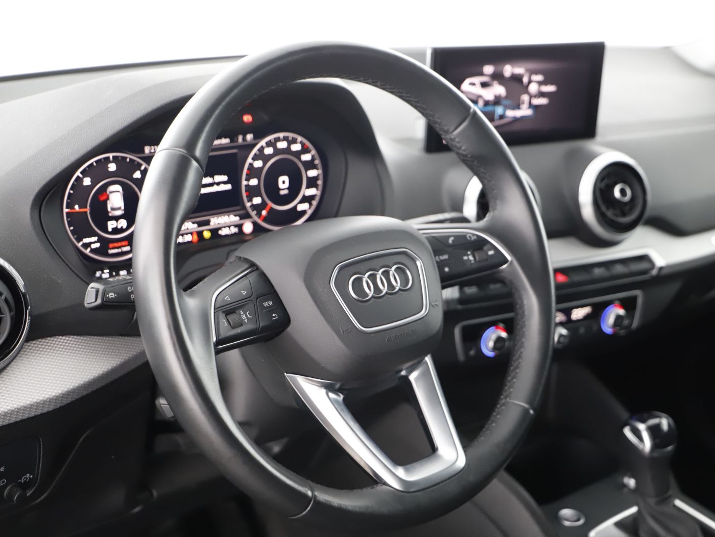 Audi Q2 quattro 35 TDI Aut. | Bild 12 von 26