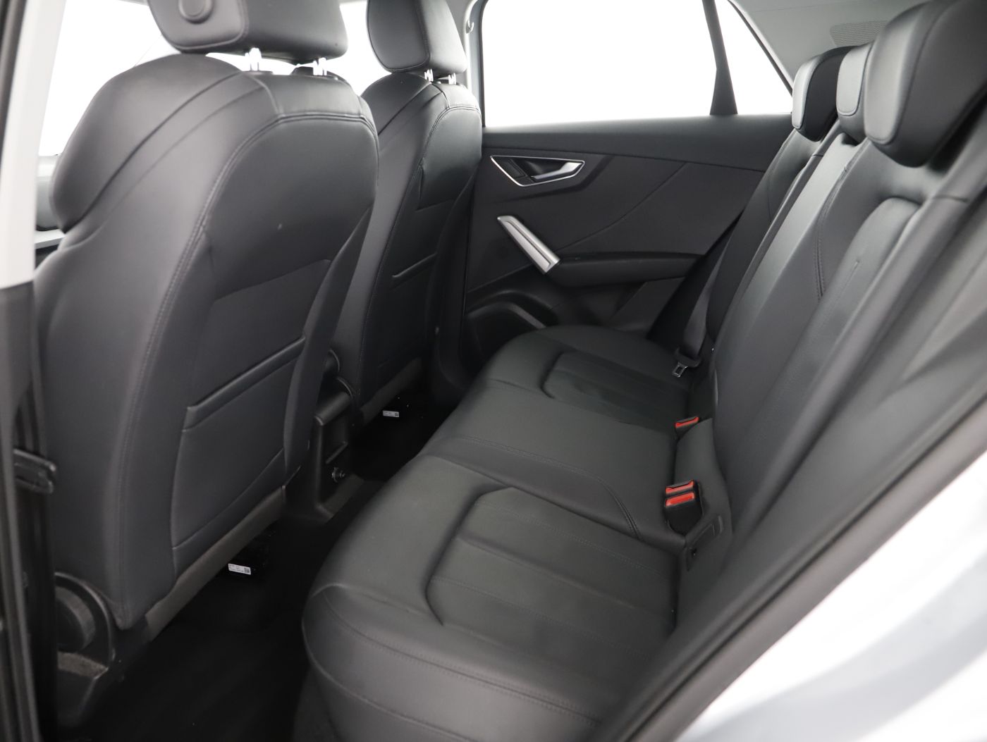 Audi Q2 quattro 35 TDI Aut. | Bild 23 von 26
