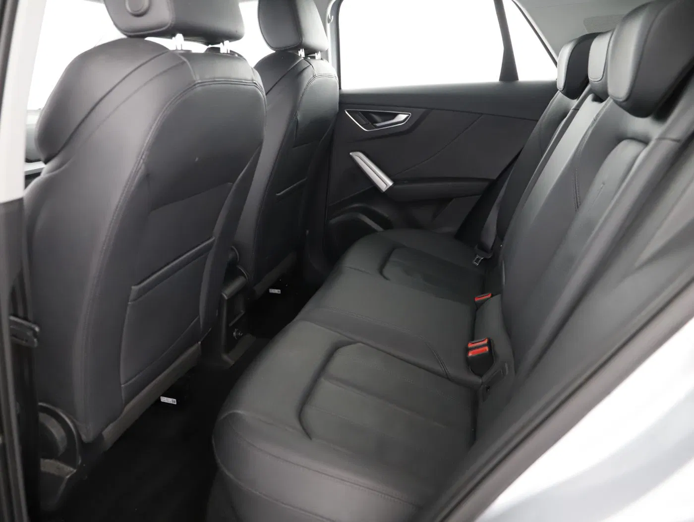 Audi Q2 quattro 35 TDI Aut. | Bild 23 von 26