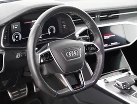 Audi A6 Avant 55 TFSIe quattro | Thumbnail 12 von 23