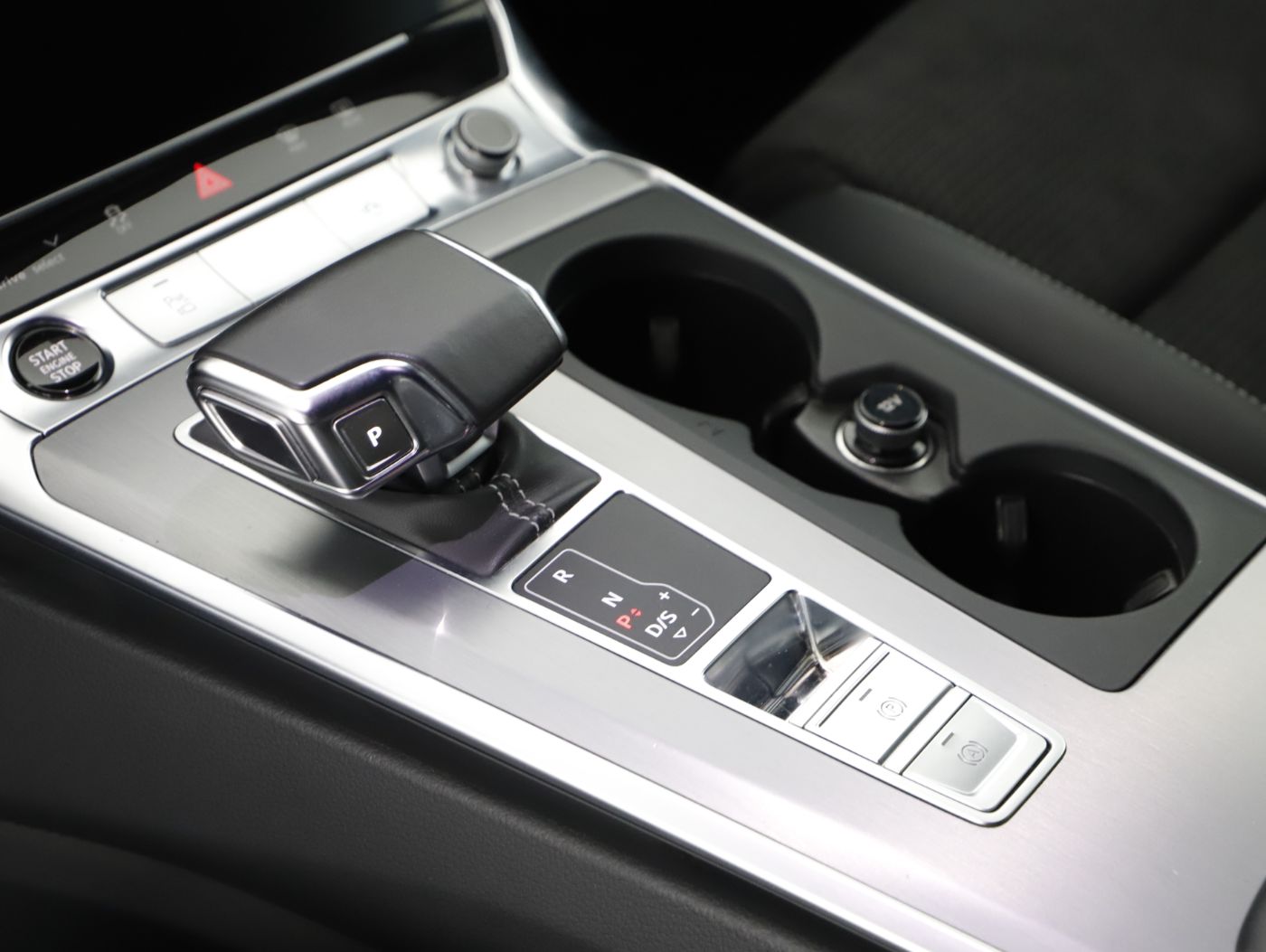 Audi A6 Avant 55 TFSIe quattro | Bild 18 von 23