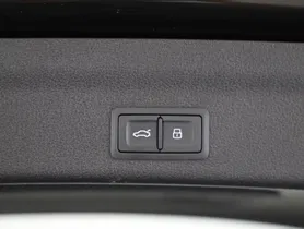 Audi A6 Avant 55 TFSIe quattro | Thumbnail 21 von 23