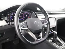 VW Passat Variant 2.0 TDI BMT Elegance | Thumbnail 11 von 26
