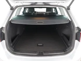 VW Passat Variant 2.0 TDI BMT Elegance | Thumbnail 23 von 26