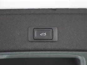 Audi A4 Avant 35 2.0 TFSI S-Line | Thumbnail 24 von 26