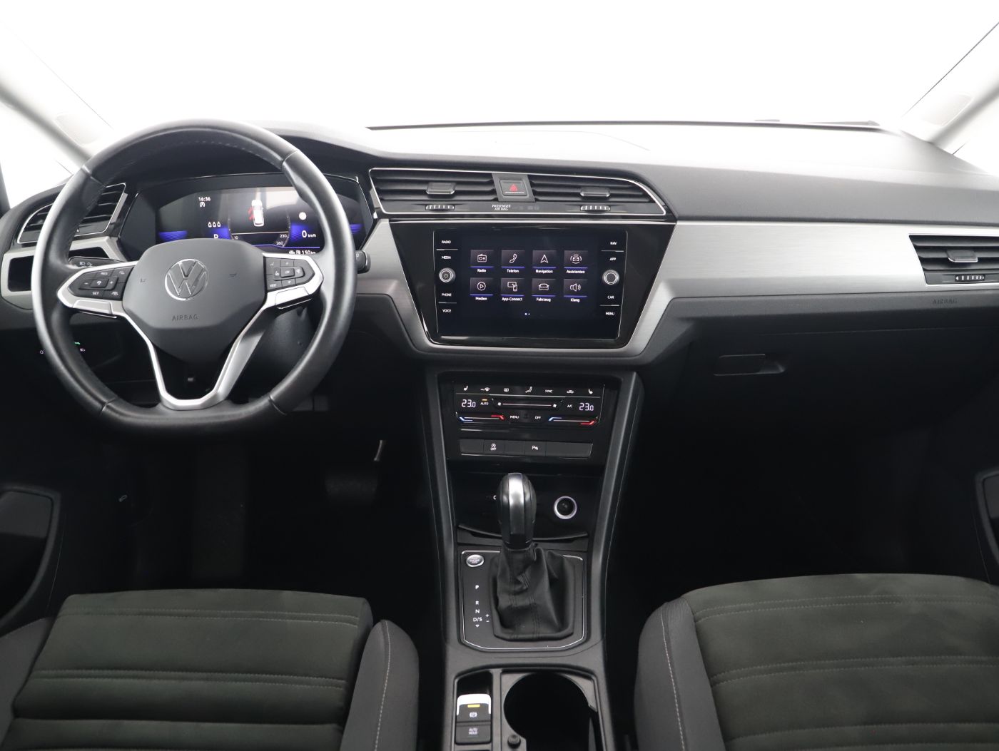 VW Touran 2.0 TDI | Bild 11 von 24