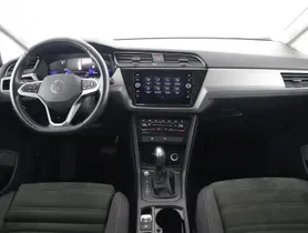 VW Touran 2.0 TDI | Thumbnail 11 von 24