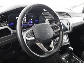 VW Touran 2.0 TDI | Thumbnail 12 von 24