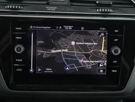 VW Touran 2.0 TDI | Thumbnail 16 von 24