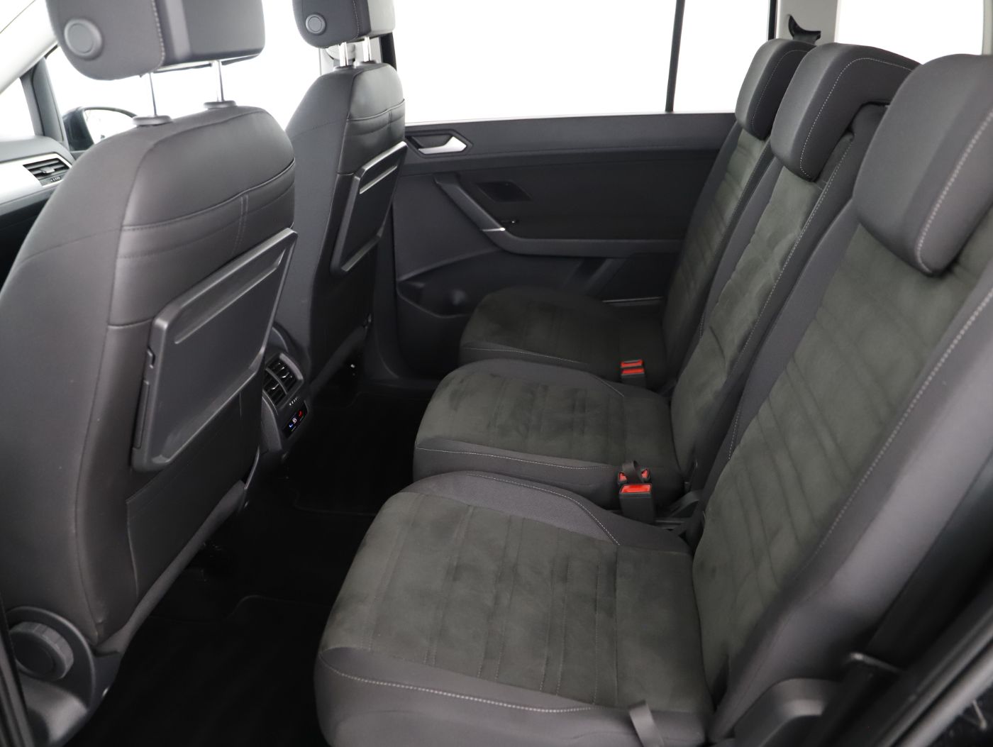 VW Touran 2.0 TDI | Bild 21 von 24