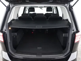 VW Touran 2.0 TDI | Thumbnail 22 von 24