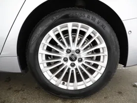 Audi A6 Limousine 40 TDI | Thumbnail 7 von 26