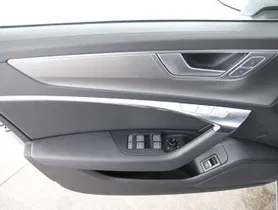 Audi A6 Limousine 40 TDI | Thumbnail 8 von 26
