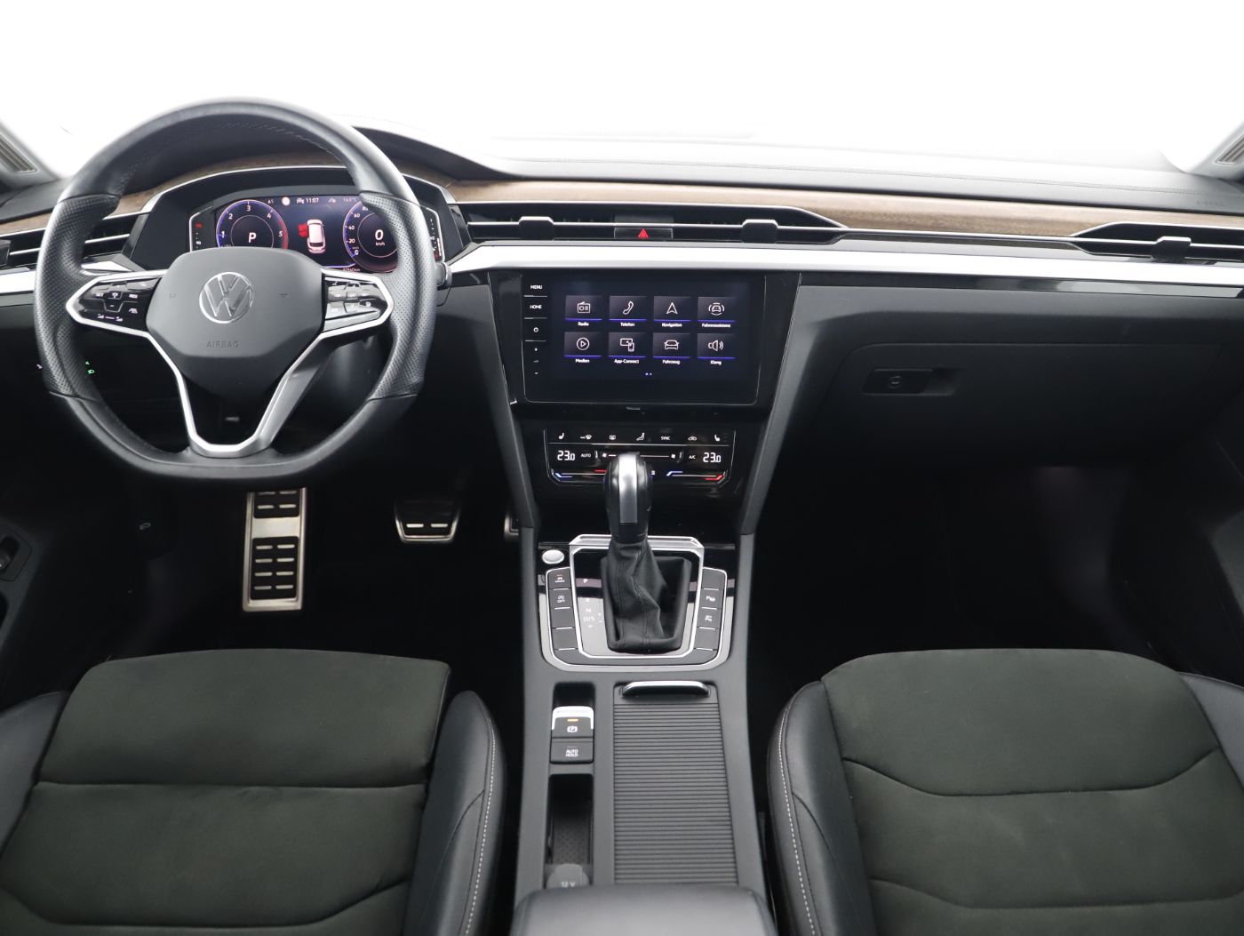VW Arteon SB 2.0TDI | Bild 11 von 26