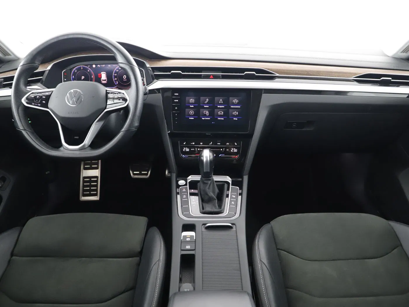 VW Arteon SB 2.0TDI | Bild 11 von 26