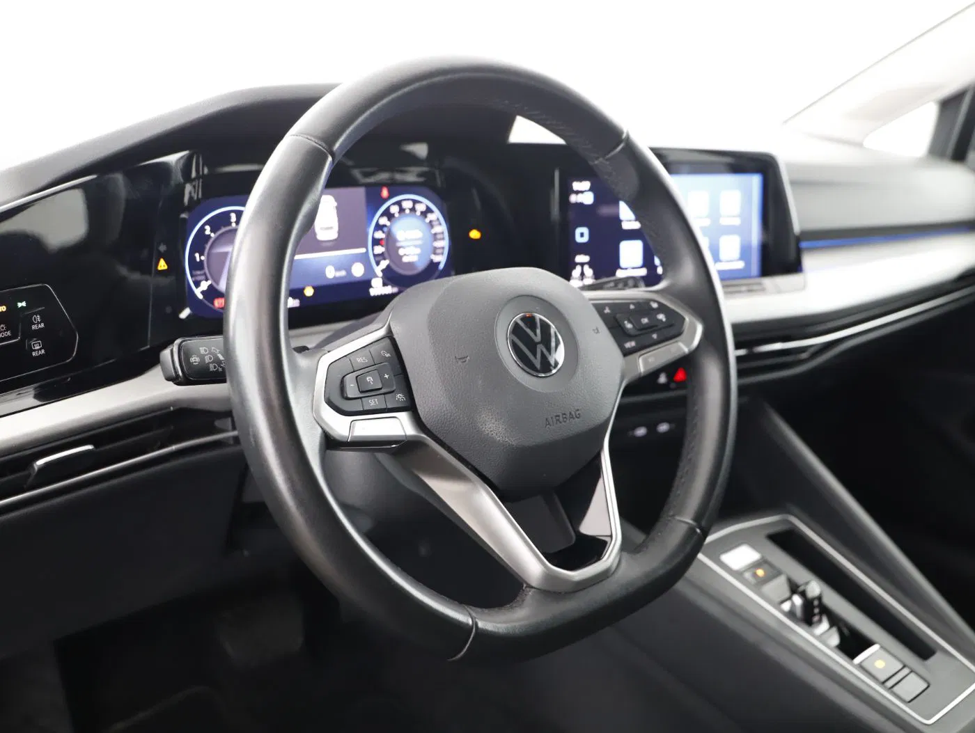VW Golf VIII Variant 2.0 TDI Life | Bild 11 von 24
