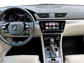 Skoda Superb 2.0 TDI 4x4 | Thumbnail 13 von 25