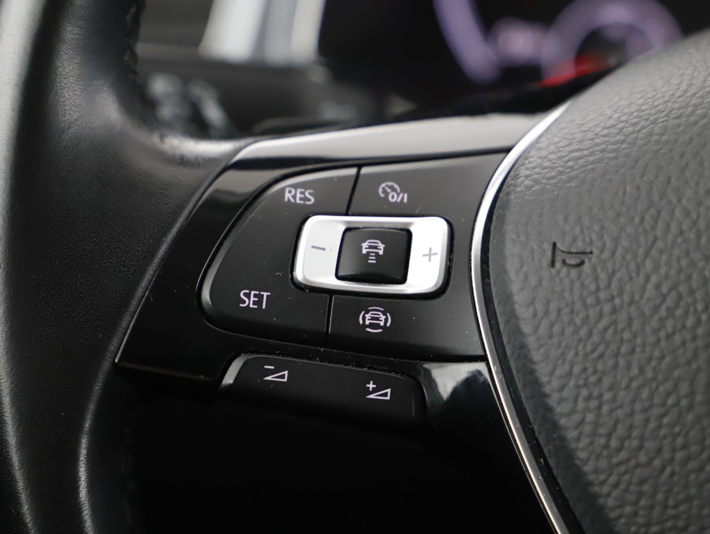VW T-Roc 2.0 TDI Design | Bild 14 von 24