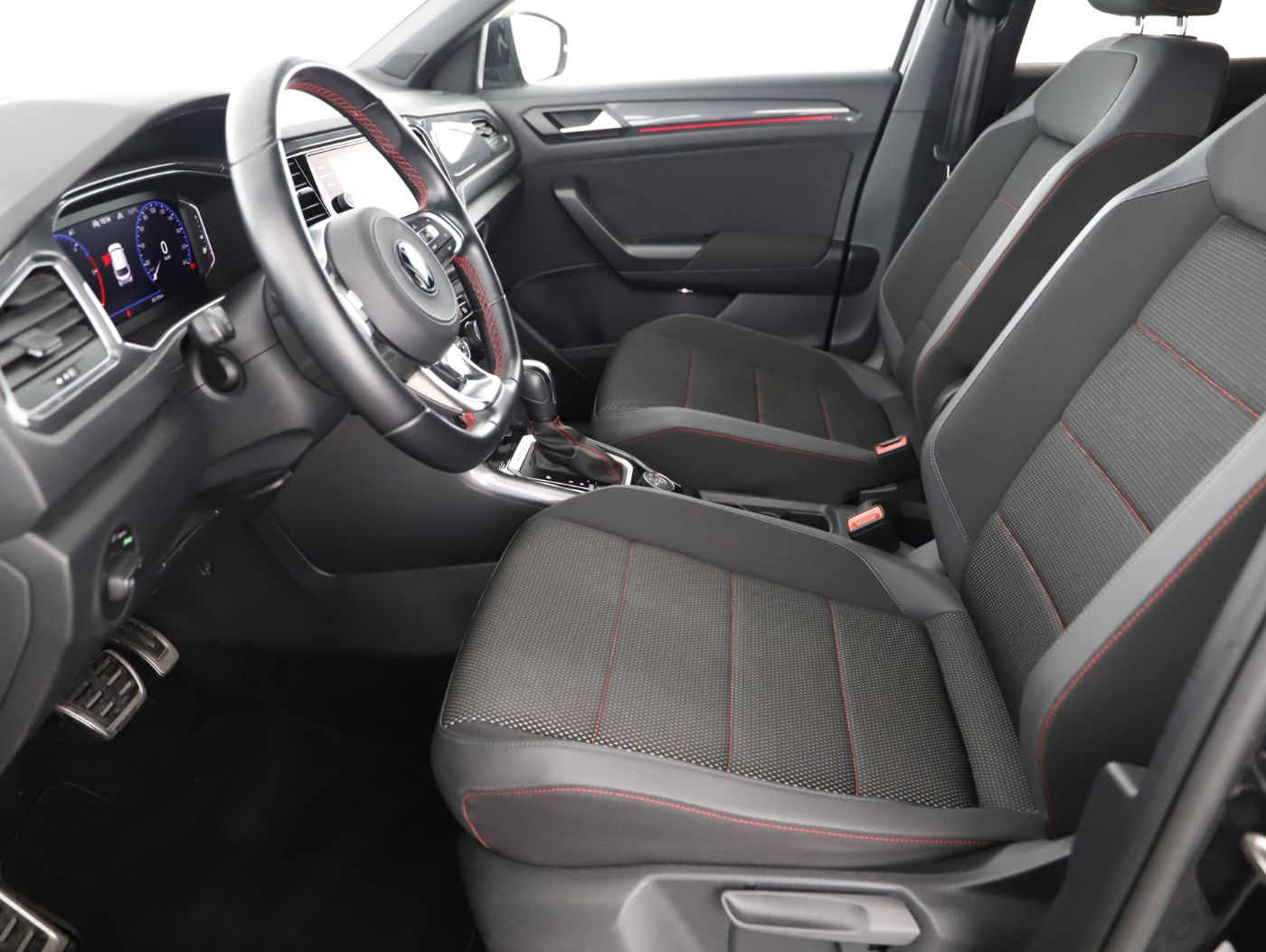 VW T-Roc 2.0 TDI 4Motion Sport | Bild 10 von 23