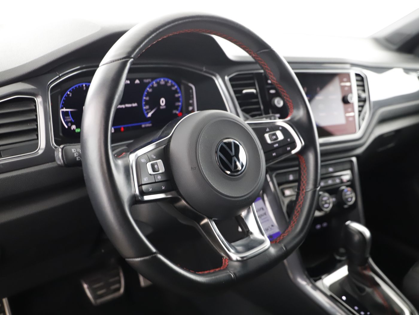 VW T-Roc 2.0 TDI 4Motion Sport | Bild 12 von 23