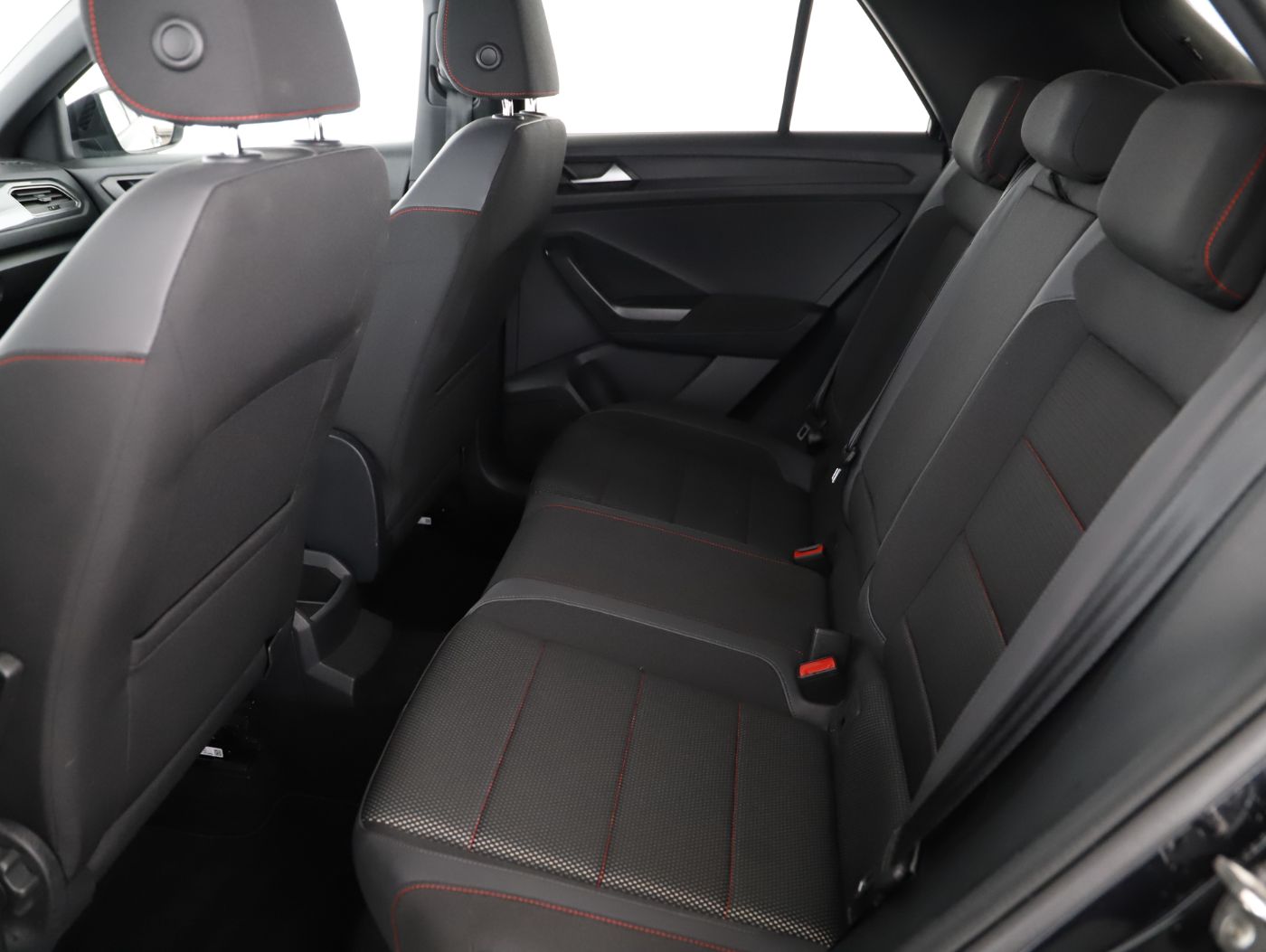 VW T-Roc 2.0 TDI 4Motion Sport | Bild 21 von 23