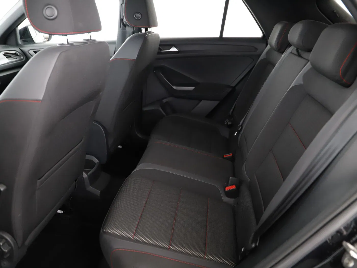 VW T-Roc 2.0 TDI 4Motion Sport | Bild 21 von 23