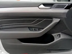 VW Passat Variant 1.4 TSI GTE | Thumbnail 7 von 23
