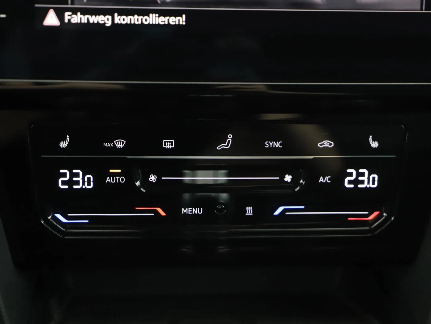 VW Passat Variant 1.4 TSI GTE | Bild 18 von 23