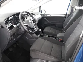 VW Touran Comfortline TDI | Thumbnail 11 von 23
