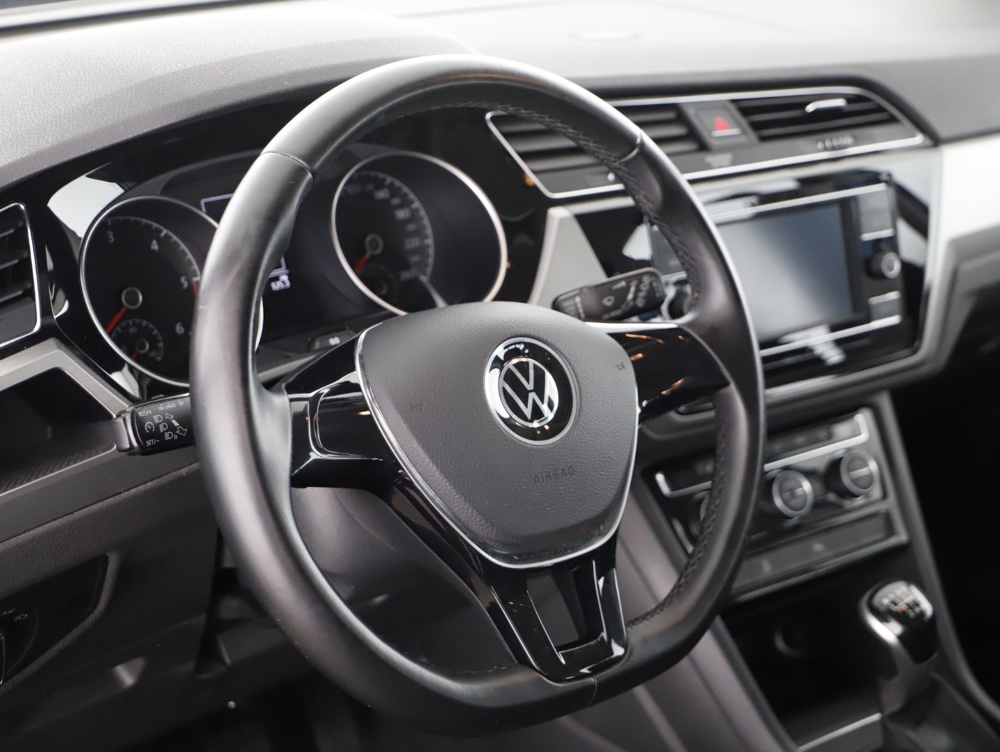 VW Touran Comfortline TDI | Bild 12 von 23
